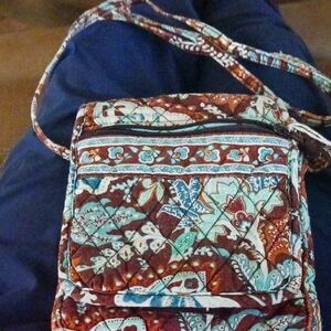 Vera Bradley Java Blue Spring Retired Quilted Crossbody Bag